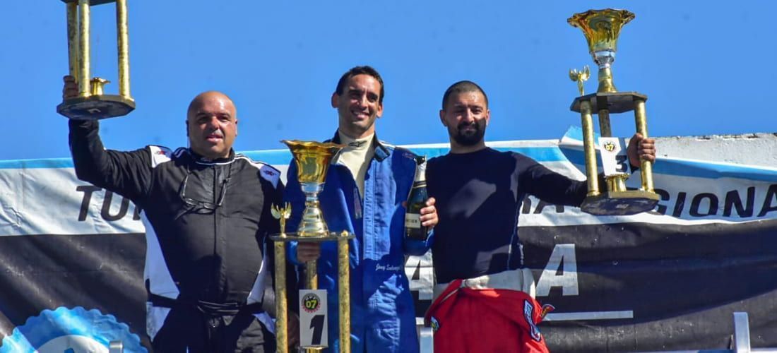 REVANCHA RÁPIDA Y PUNTA DEL CAMPEONATO PARA JONATHAN SCALVAZIO,