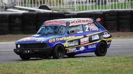 EL LÍDER DEL CAMPEONATO DE LA CLASE B VA POR SU PRIMER DEFENSA