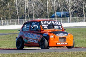 INTENSO TRABAJO EN EL AUTO DE NICOLÁS RAMÍREZ