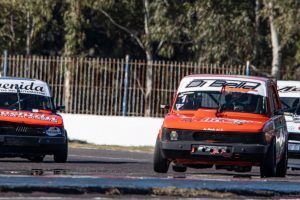 CARRERA VIBRANTE Y EL CAMPEÓN IMPARABLE