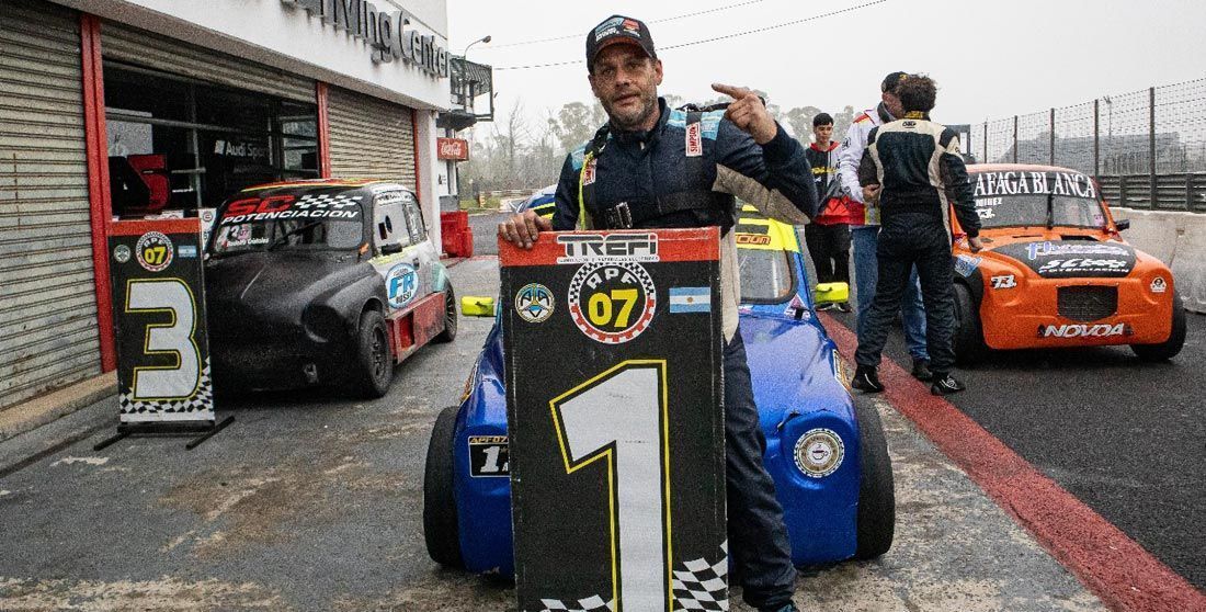 FABIÁN LOMBARDO CON SUSPENSO EN EL SPRINT DE LA CLASE A