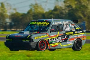 RENZO DONATO CAMBIA DE AUTO PARA LA DOBLE FECHA