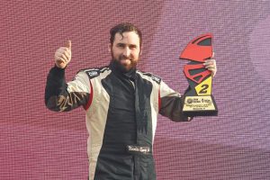 RAMIREZ VOLVIÓ A GANAR Y SE PRENDE EN EL CAMPEONATO